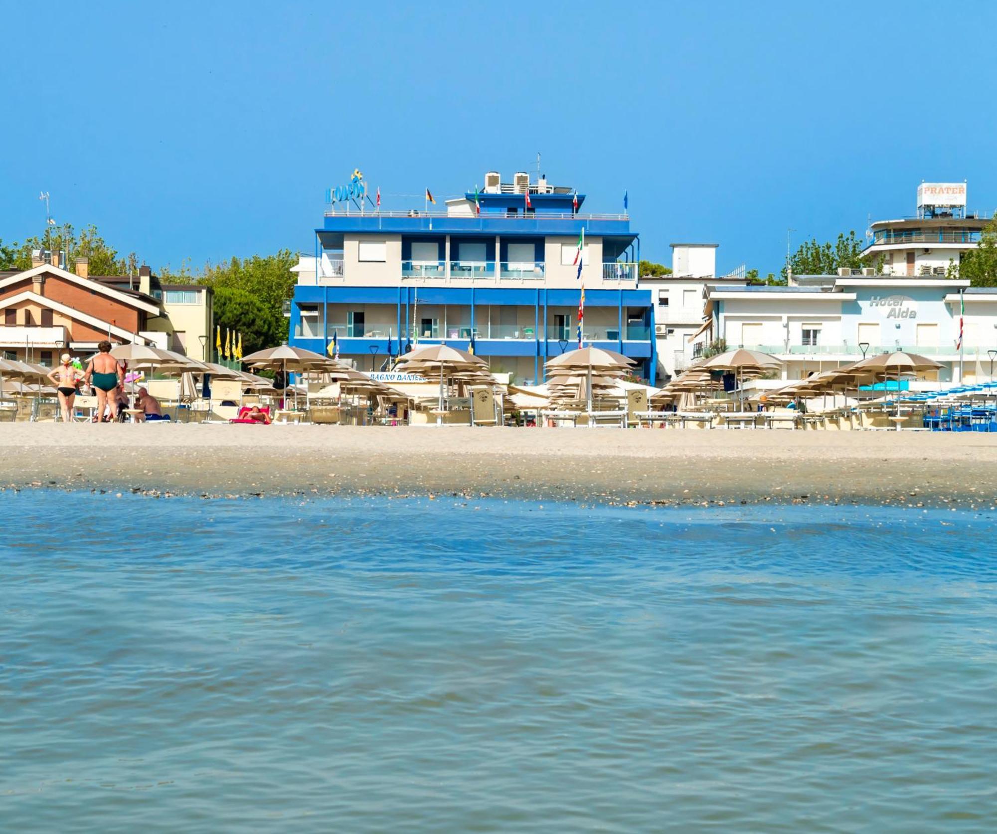 Hotel Odeon Cervia Exterior foto
